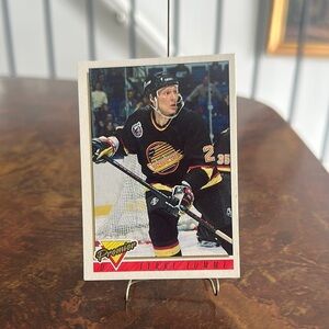 1993-94 Topps Premier Hockey GOLD parallel #475 Jyrki Lumme CANUCKS